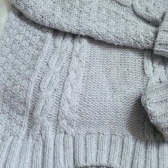 Aerie Cable Knit Sweater - Picture 5 of 7
